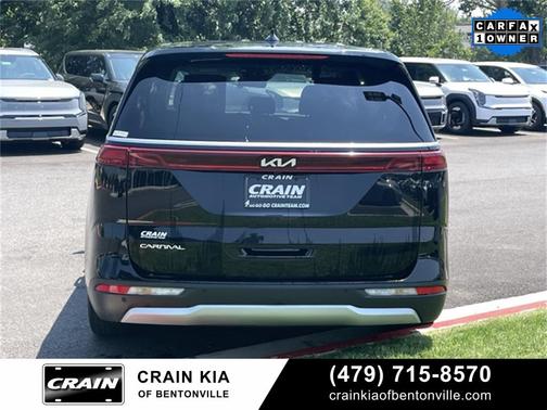 2024 Kia Carnival LX
