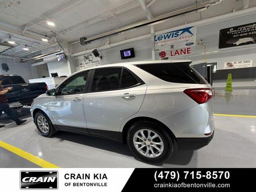 Silver Ice Metallic 2021 Chevrolet Equinox LS