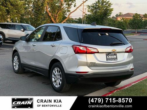 Silver Ice Metallic 2021 Chevrolet Equinox LS