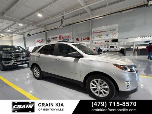 Silver Ice Metallic 2021 Chevrolet Equinox LS