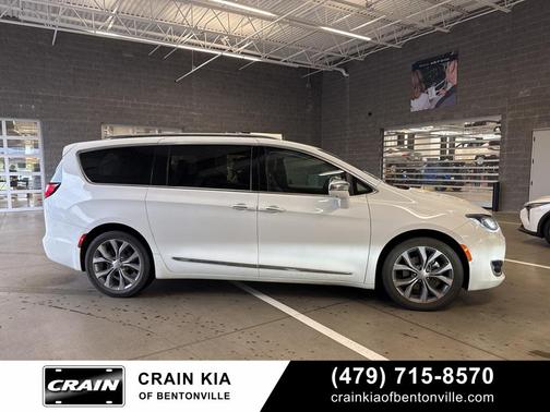 2019 Chrysler Pacifica Limited
