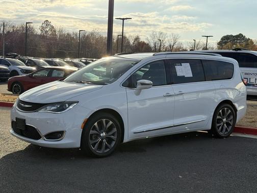 2019 Chrysler Pacifica Limited