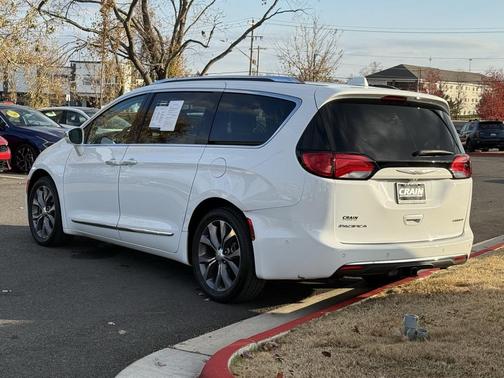 2019 Chrysler Pacifica Limited