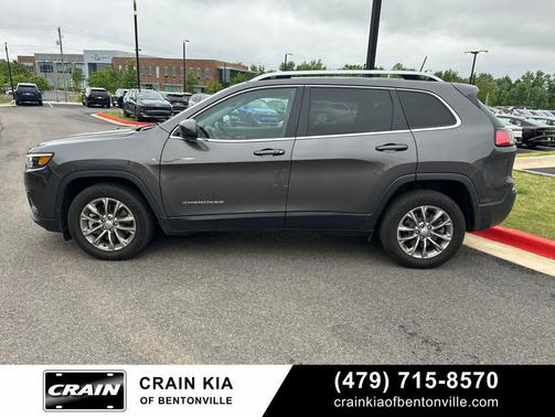 Granite Crystal Metallic Clearcoat 2021 Jeep Cherokee Latitude Lux