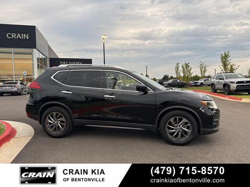 2017 Nissan Rogue SV