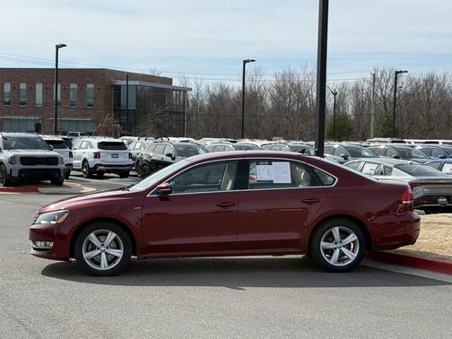 2015 Volkswagen Passat 1.8T Limited Edition