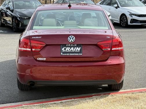 2015 Volkswagen Passat 1.8T Limited Edition