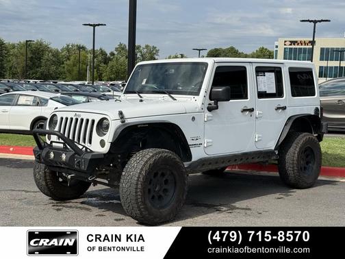 2016 Jeep Wrangler Unlimited Sahara