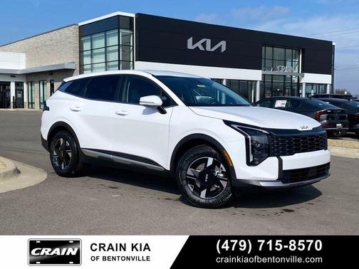 Glacial White Pearl 2026 Kia Sportage LX
