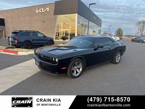 2015 Dodge Challenger SXT