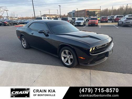 2015 Dodge Challenger SXT