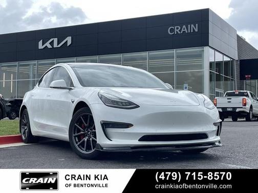 2020 Tesla Model 3 Standard Range