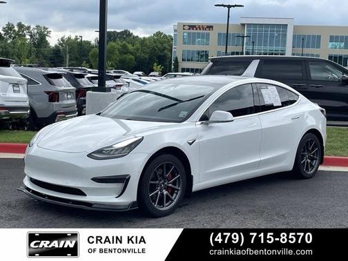 2020 Tesla Model 3 Standard Range