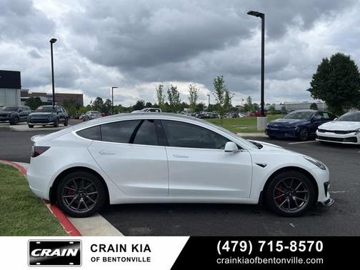 2020 Tesla Model 3 Standard Range