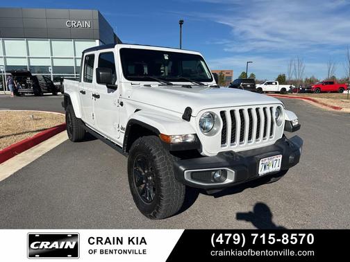 2022 Jeep Gladiator Overland
