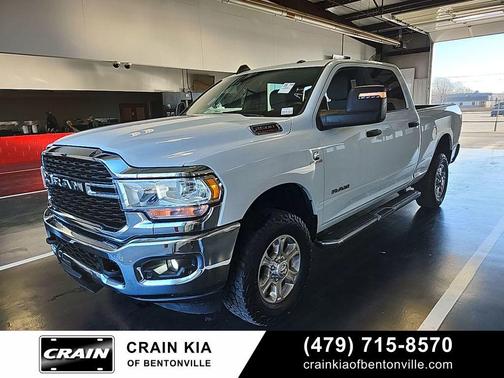 2024 RAM 2500 Big Horn Crew Cab 4x4 6'4' Box