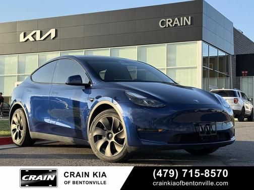 2022 Tesla Model Y Long Range Dual Motor All-Wheel Drive