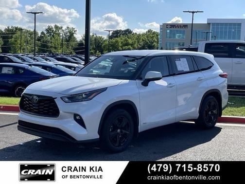 2022 Toyota Highlander Hybrid LE