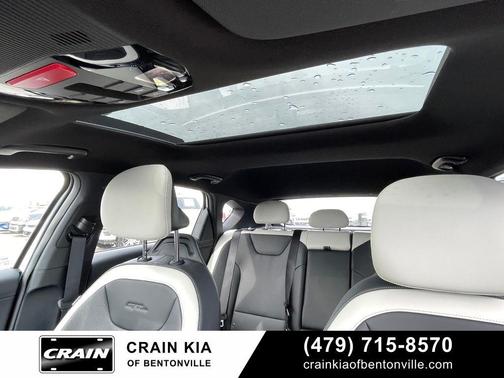 Snow White Pearl 2026 Kia K4 GT-Line