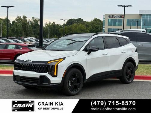 Snow White Pearl 2026 Kia Sportage X-Line
