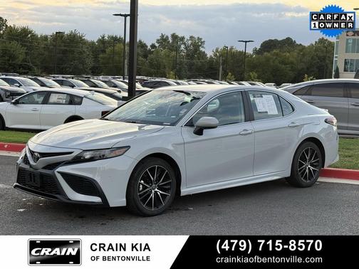 2024 Toyota Camry LE