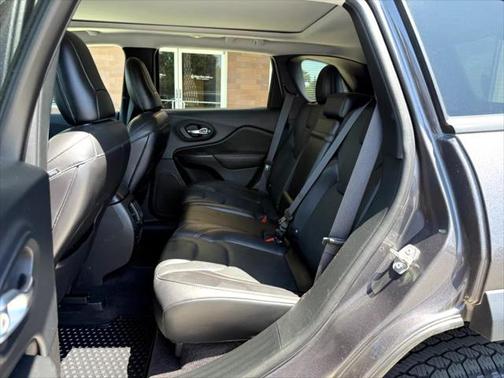 2019 Jeep Cherokee Trailhawk Elite