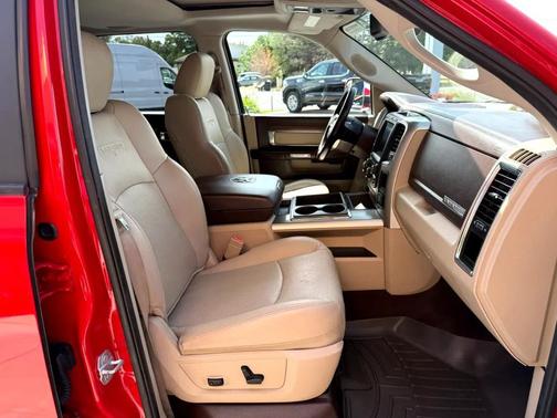 2015 RAM 1500 Laramie