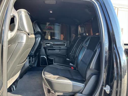 2023 RAM 2500 Laramie Crew Cab 4x4 6'4' Box