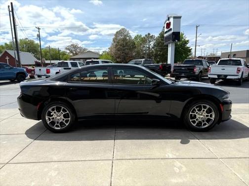 2017 Dodge Charger SXT