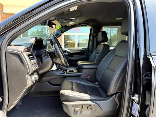 2022 Chevrolet Suburban 4WD Z71