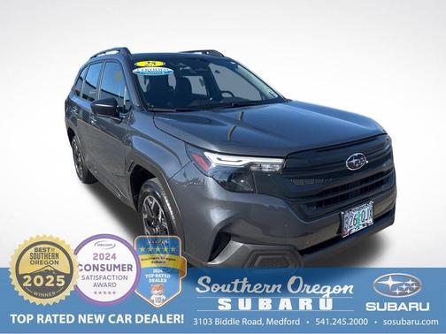 2025 Subaru Forester Base