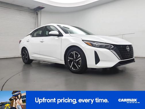 White 2024 Nissan Sentra SV
