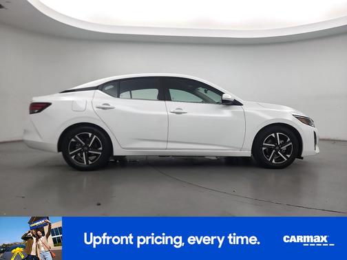 White 2024 Nissan Sentra SV
