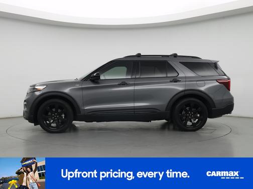 Gray 2024 Ford Explorer ST-Line