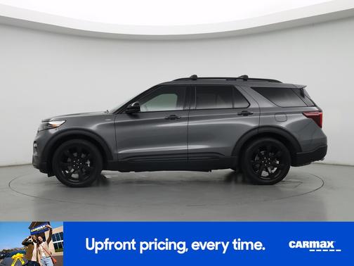 Gray 2024 Ford Explorer ST-Line