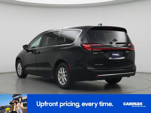 Black 2025 Chrysler Pacifica Select