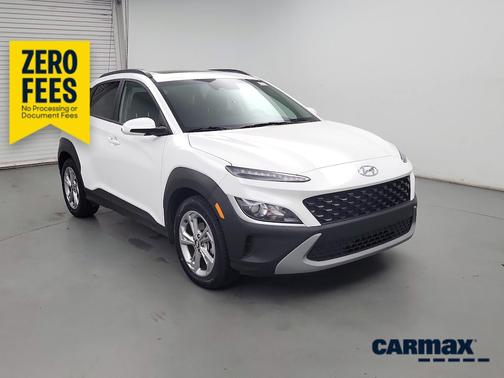 White 2023 Hyundai KONA SEL