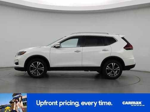 White 2020 Nissan Rogue SV
