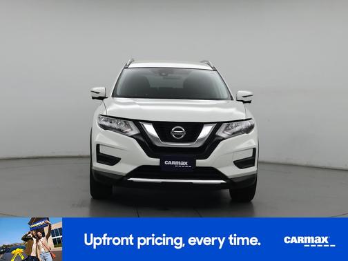 White 2020 Nissan Rogue SV