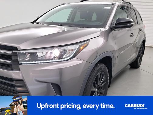 2019 Toyota Highlander SE