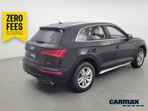 Black 2023 Audi Q5 S-Line Premium