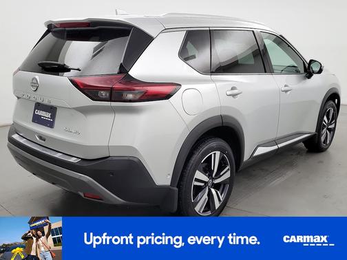 2022 Nissan Rogue SL