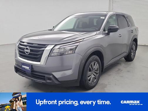 2024 Nissan Pathfinder S