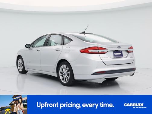 Silver 2017 Ford Fusion Hybrid SE