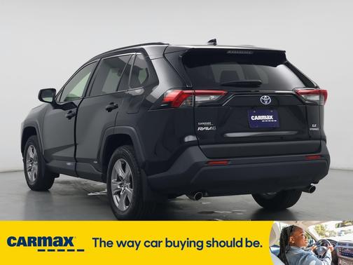 2022 Toyota RAV4 Hybrid LE