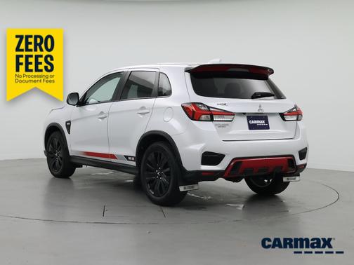 White 2024 Mitsubishi Outlander Sport SE