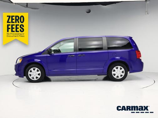 Blue 2019 Dodge Grand Caravan SE