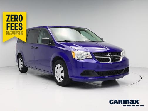 Blue 2019 Dodge Grand Caravan SE