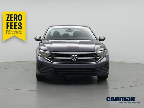 Gray 2024 Volkswagen Jetta SE