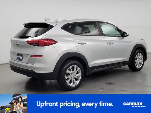 Gray 2019 Hyundai TUCSON SE